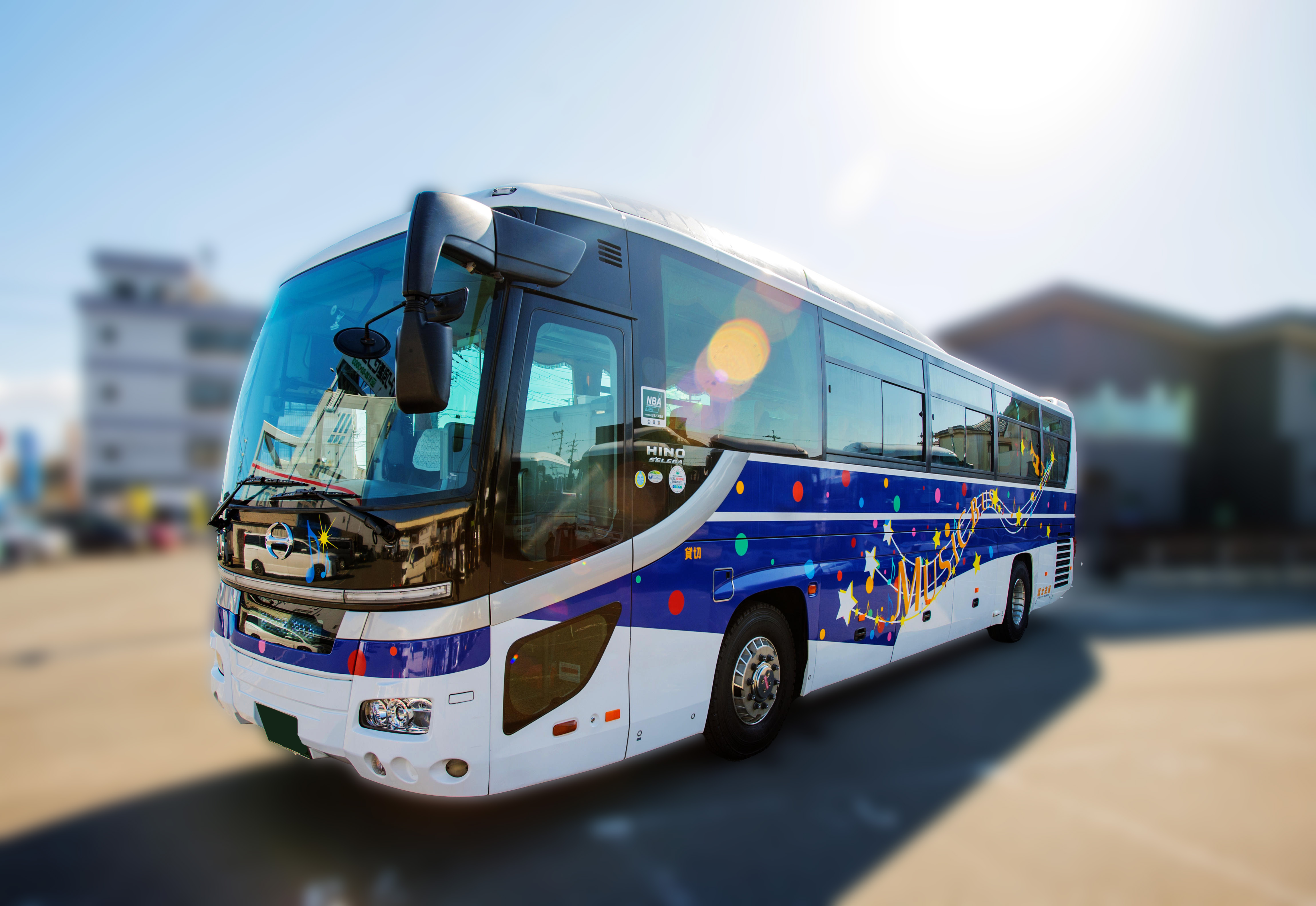 MUSIC BUS 車両外観