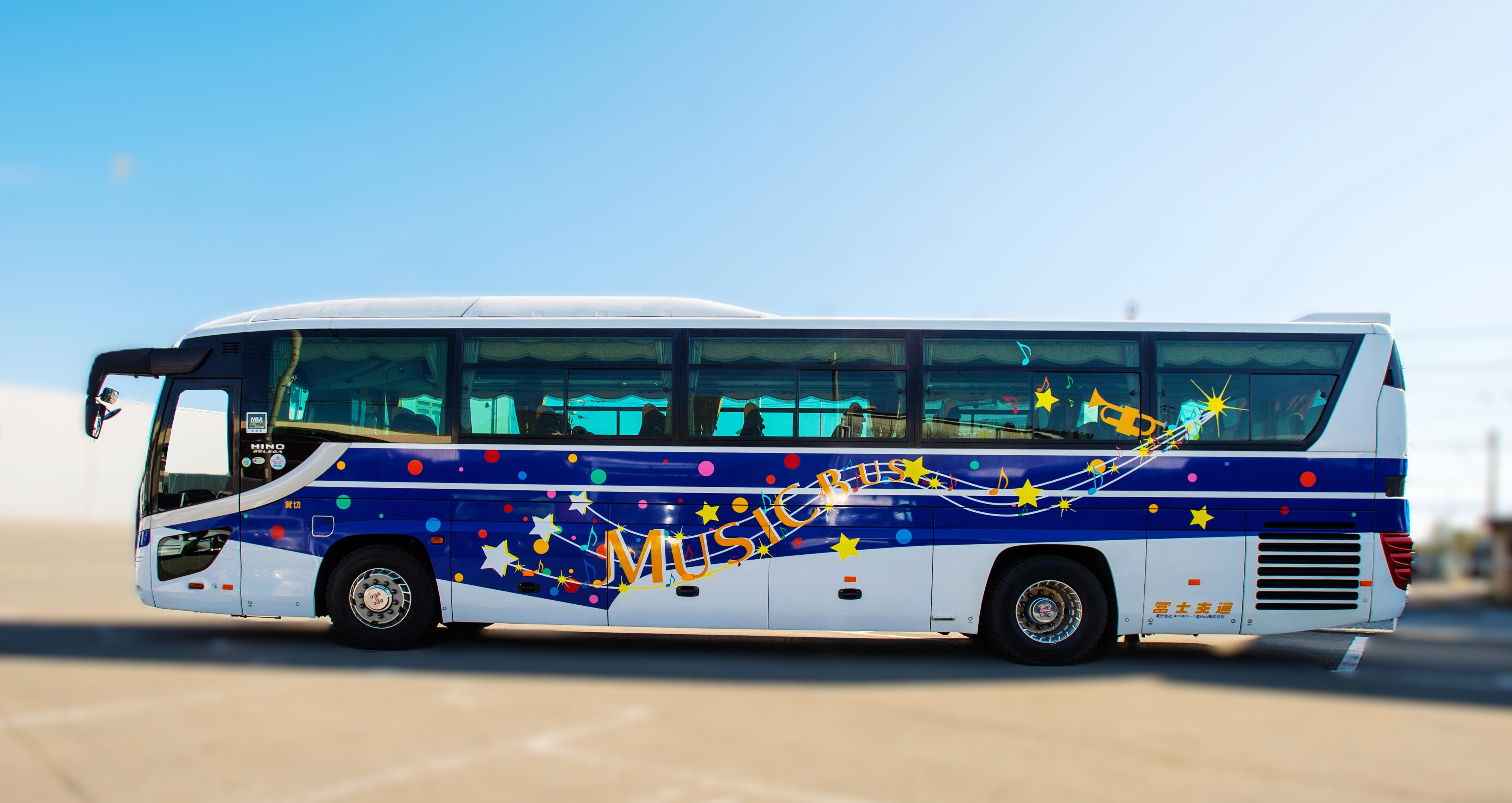 MUSIC BUS 外観